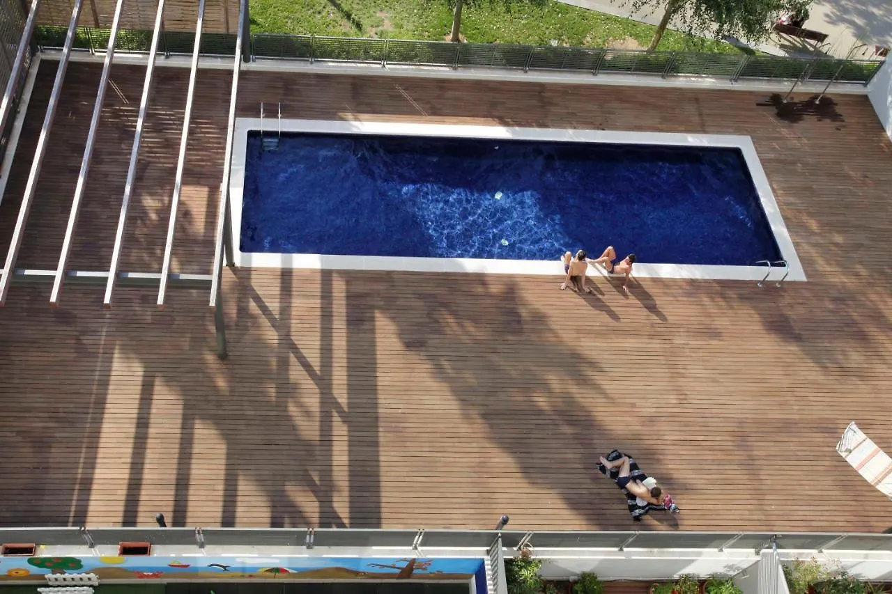 Taulat Diagonal Mar Pool Apartments Barcelona