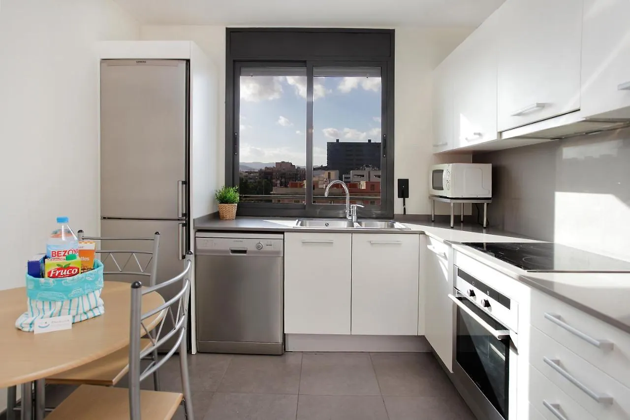Taulat Diagonal Mar Pool Apartments Barcelona