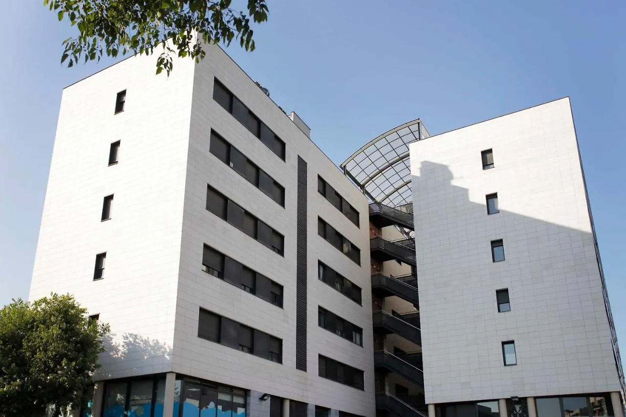 Taulat Diagonal Mar Pool Apartments Barcelona 0*,