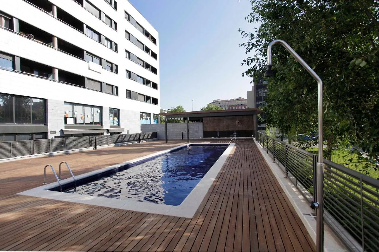 Taulat Diagonal Mar Pool Apartments Barcelona