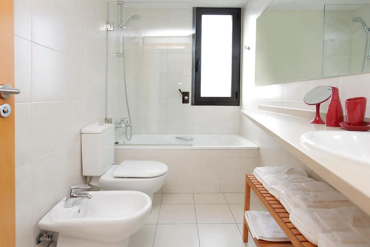 Taulat Diagonal Mar Pool Apartments Barcelona