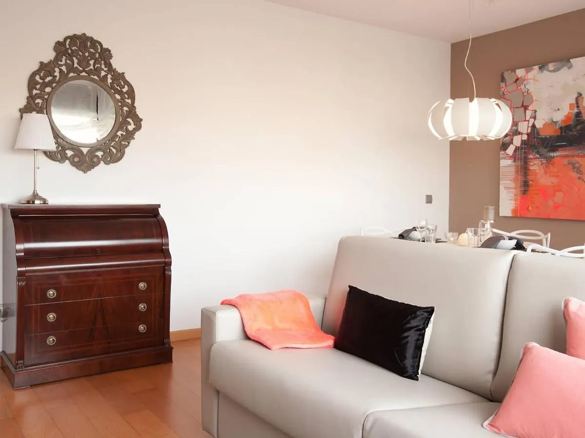 Taulat Diagonal Mar Pool Apartments Barcelona