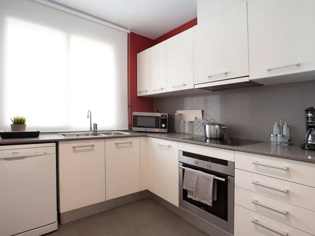Taulat Diagonal Mar Pool Apartments Barcelona