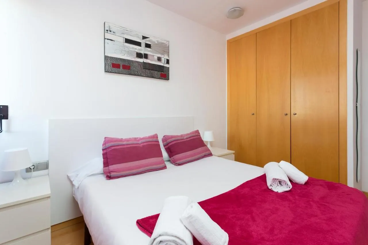 Taulat Diagonal Mar Pool Apartments Barcelona
