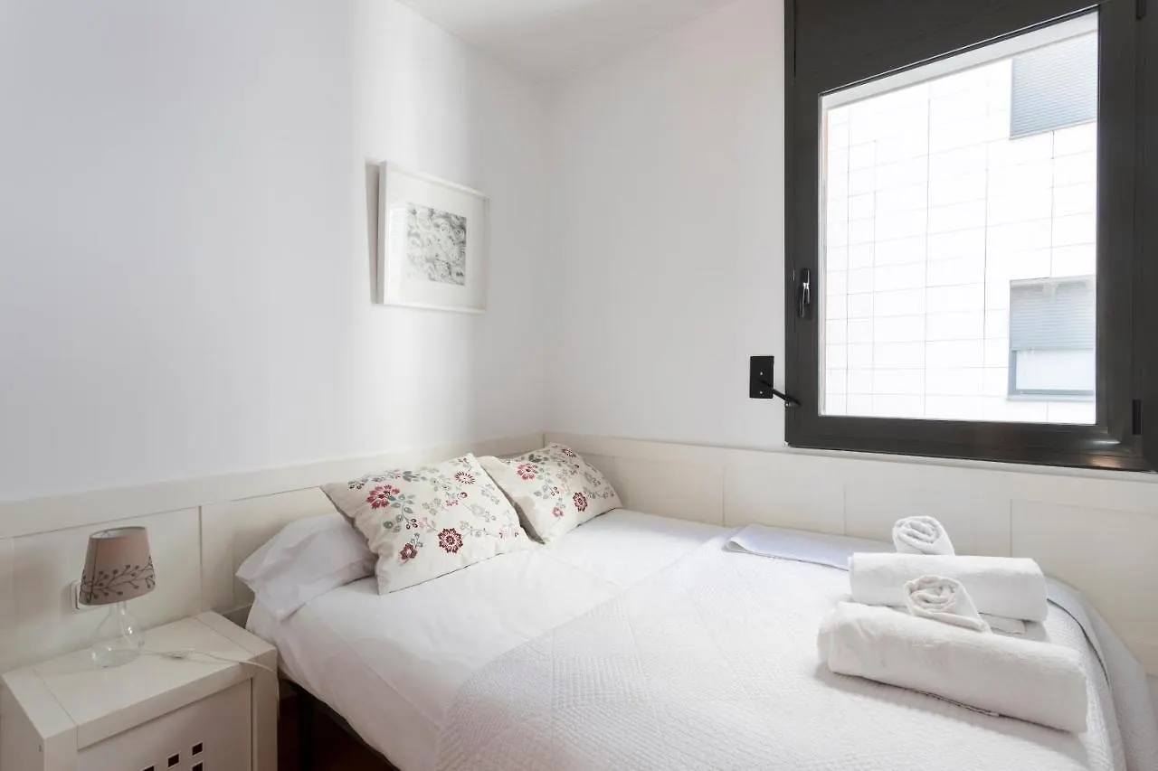 Taulat Diagonal Mar Pool Apartments Barcelona