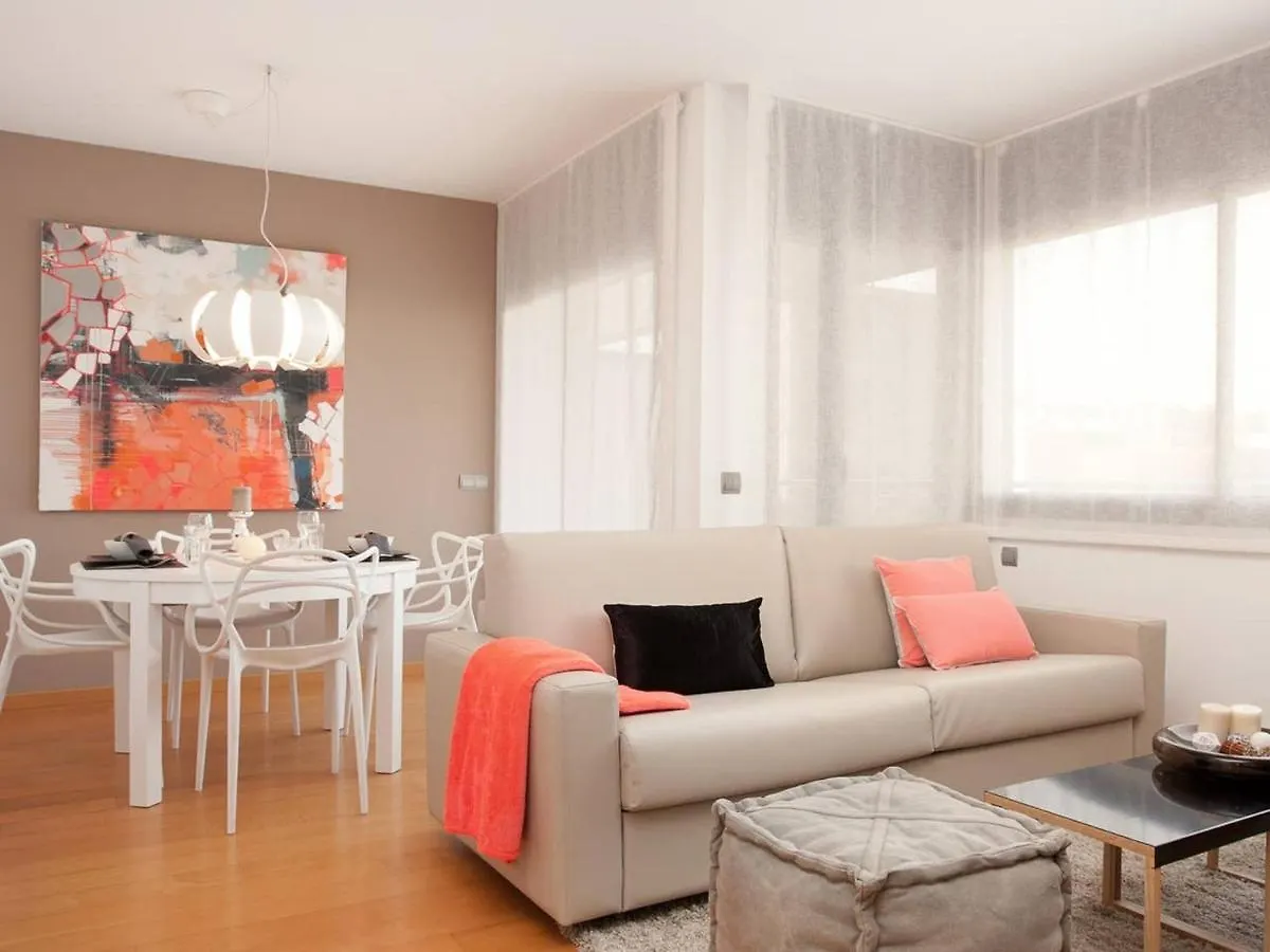 Taulat Diagonal Mar Pool Apartments Barcelona